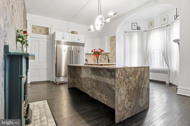 352 HIGH ST, Hanover, PA 17331