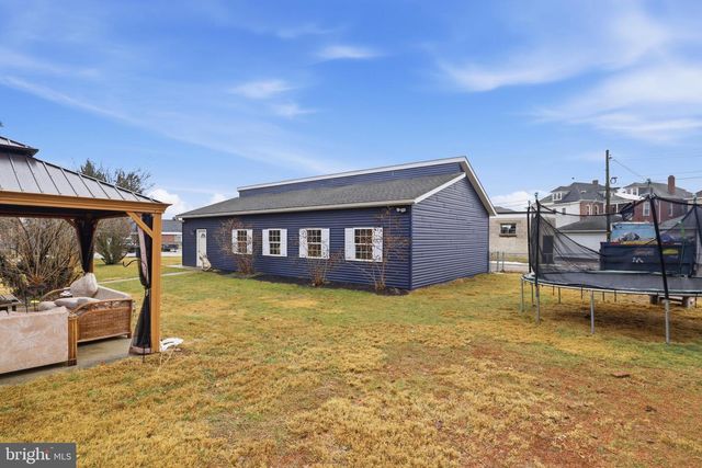 352 HIGH ST, Hanover, PA 17331