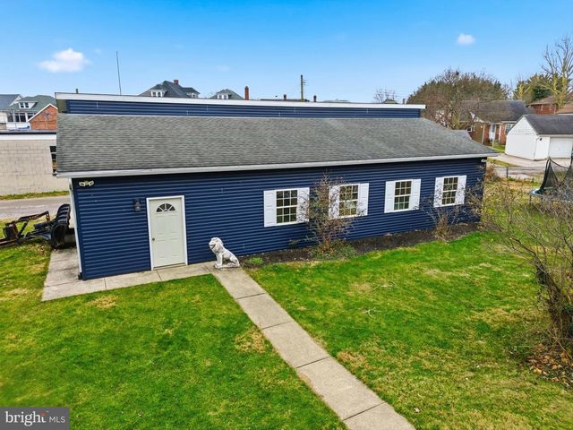 352 HIGH ST, Hanover, PA 17331