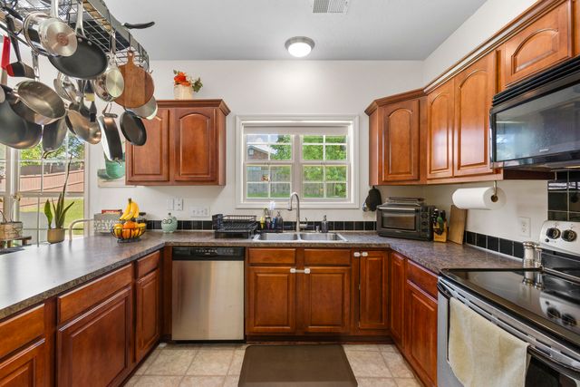 250 Ransom Trace, Georgetown, KY 40324