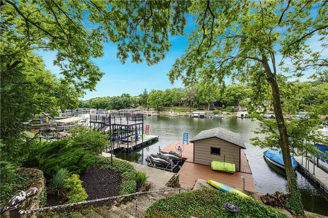 19 R Street, Lake Lotawana, MO 64086