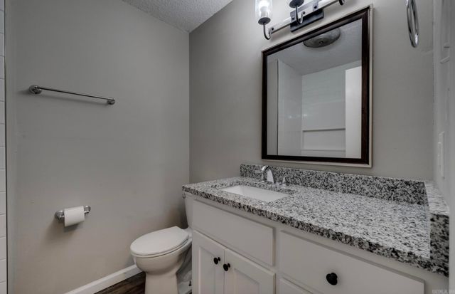 10601 Harper Rd, Little Rock, AR 72206