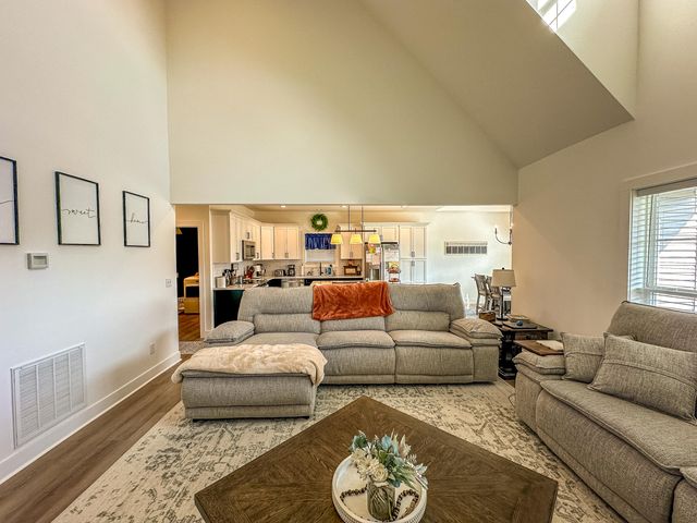 204 Skaggs Boulevard, Nicholasville, KY 40356