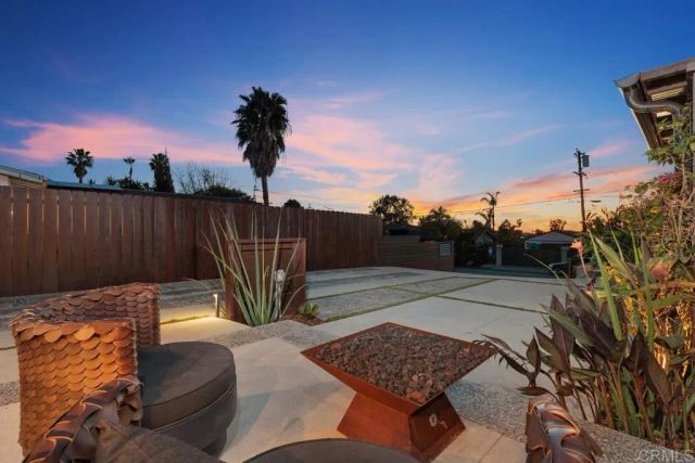 803 Saxony Road, Encinitas, CA 92024