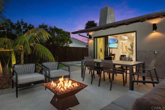 803 Saxony Road, Encinitas, CA 92024