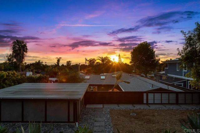 803 Saxony Road, Encinitas, CA 92024