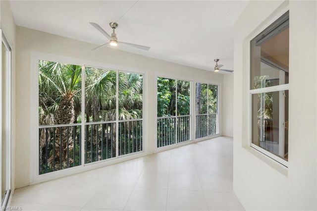 2040 Tarpon Bay DR N 201, Naples, FL 34119