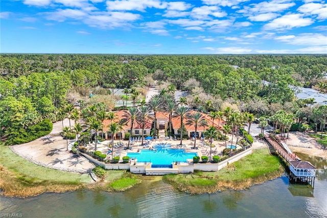 2040 Tarpon Bay DR N 201, Naples, FL 34119