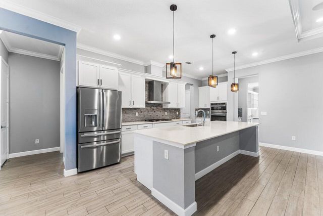 940 Hookline Circle, Loxahatchee, FL 33470