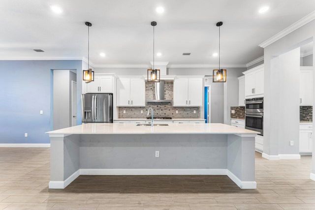 940 Hookline Circle, Loxahatchee, FL 33470