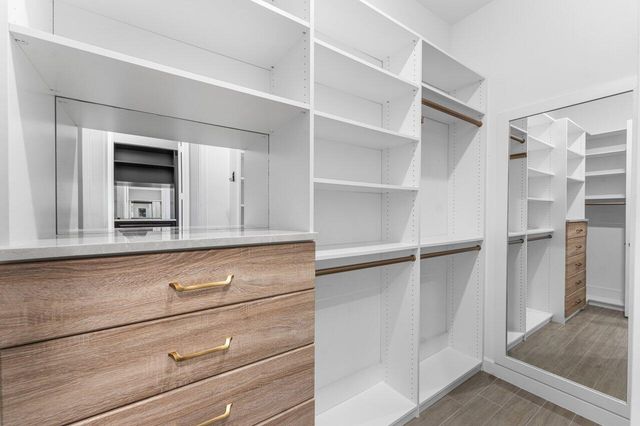 940 Hookline Circle, Loxahatchee, FL 33470