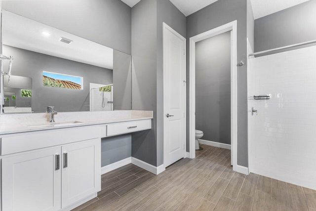 940 Hookline Circle, Loxahatchee, FL 33470