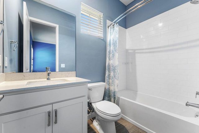 940 Hookline Circle, Loxahatchee, FL 33470