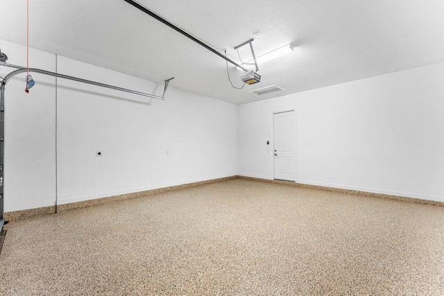 940 Hookline Circle, Loxahatchee, FL 33470