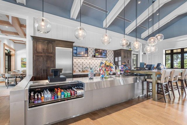 940 Hookline Circle, Loxahatchee, FL 33470