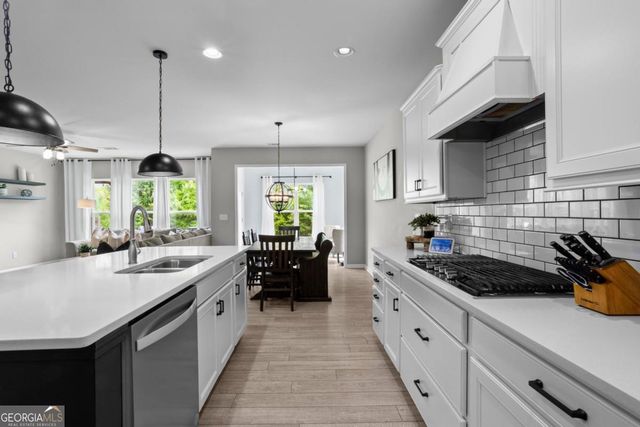 443 Timberleaf Road, Canton, GA 30115