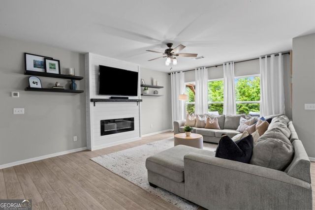 443 Timberleaf Road, Canton, GA 30115