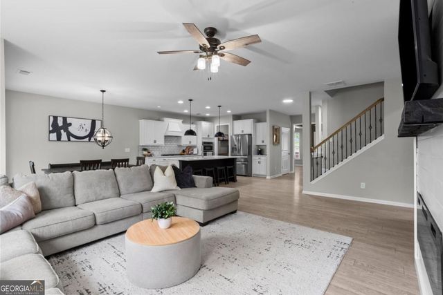 443 Timberleaf Road, Canton, GA 30115