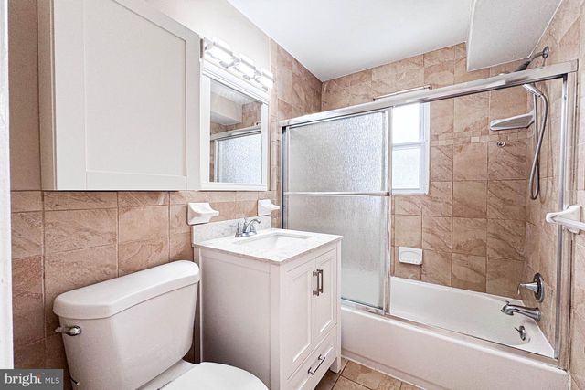 4029 1ST ST SW, Washington, DC 20032