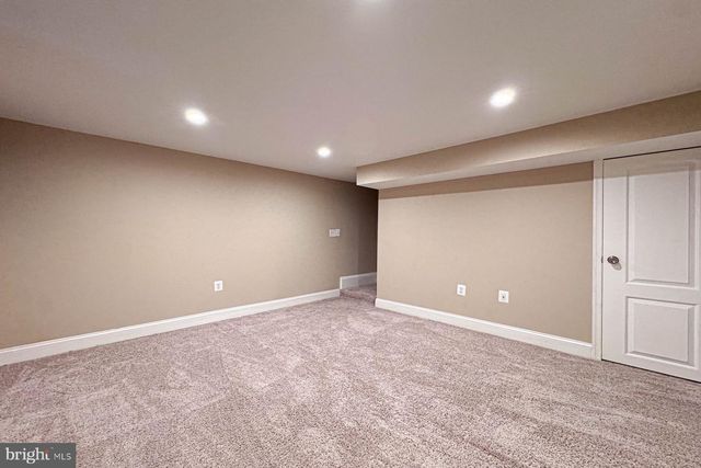 4029 1ST ST SW, Washington, DC 20032