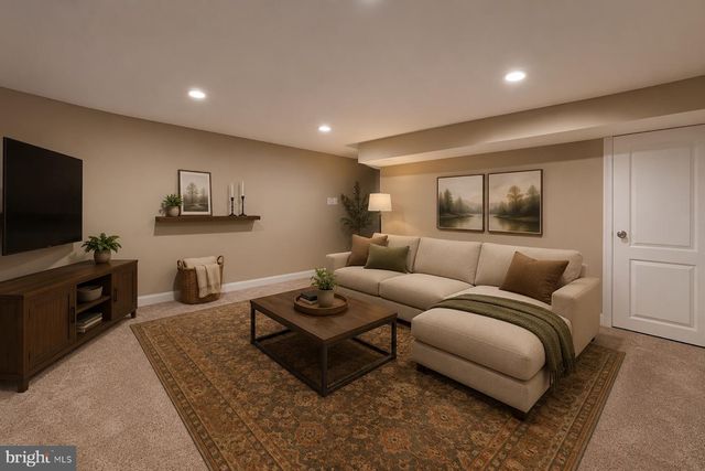 4029 1ST ST SW, Washington, DC 20032