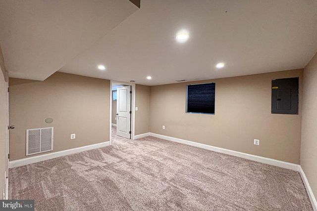 4029 1ST ST SW, Washington, DC 20032