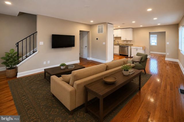 4029 1ST ST SW, Washington, DC 20032