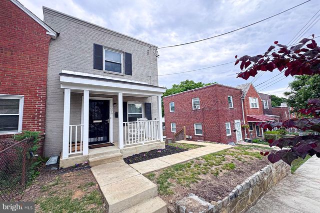 4029 1ST ST SW, Washington, DC 20032