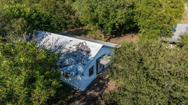 4977 County Road 1219, Rio Vista, TX 76093