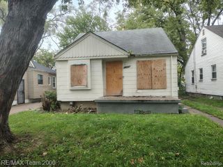 17134 Pembroke Avenue, Detroit, MI 48235