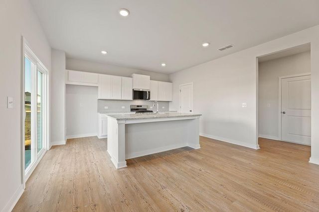 60 POPLAR BLUFF, Jefferson, GA 30549