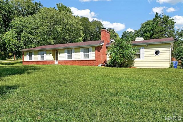 2458 Barrett Station Road, Ballwin, MO 63021