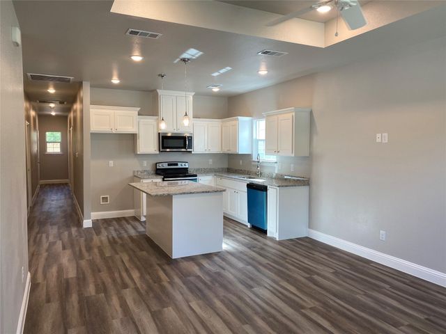 3307 Polk Street A, Greenville, TX 75401