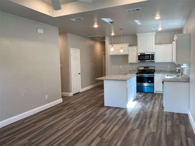 3307 Polk Street A, Greenville, TX 75401