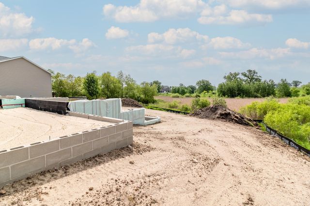 100 Schwinghammer Drive, Albany, MN 56307