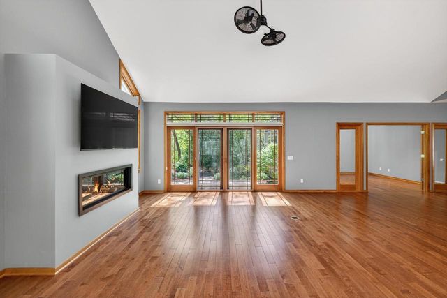 659 Acadia Way, Verona, WI 53593