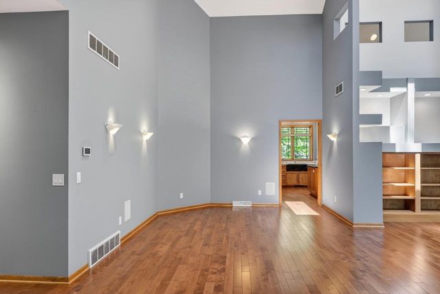 659 Acadia Way, Verona, WI 53593