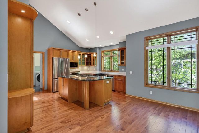 659 Acadia Way, Verona, WI 53593
