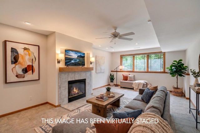 659 Acadia Way, Verona, WI 53593