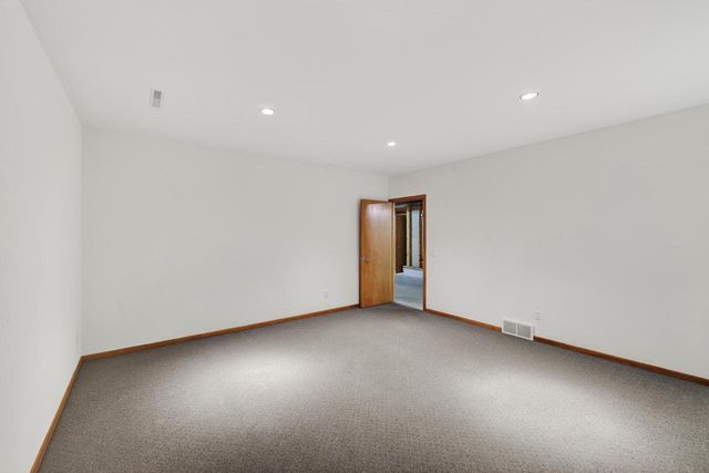 659 Acadia Way, Verona, WI 53593