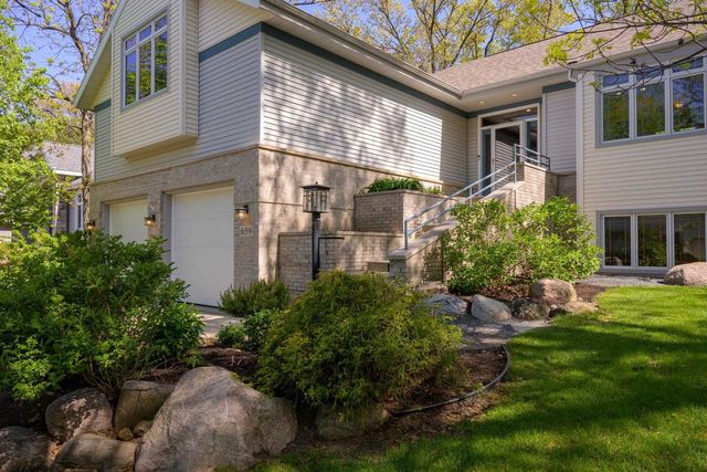 659 Acadia Way, Verona, WI 53593