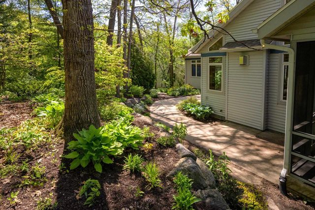 659 Acadia Way, Verona, WI 53593