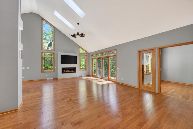 659 Acadia Way, Verona, WI 53593