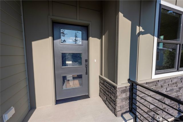 9060 Sea Mist Lane, Blaine, WA 98230