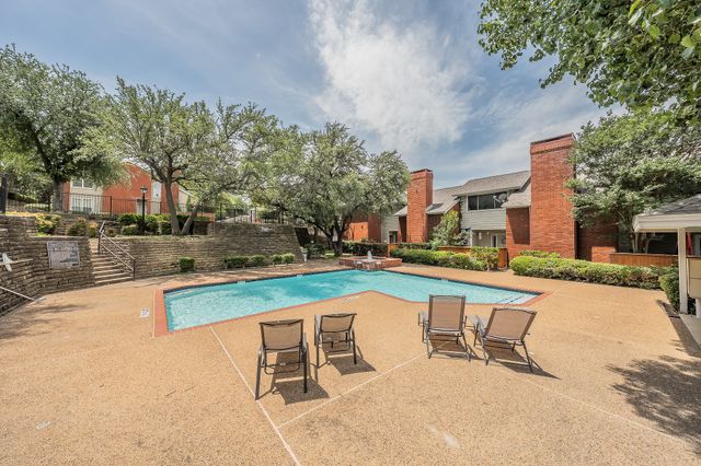 8404 Forest Lane 305, Dallas, TX 75243