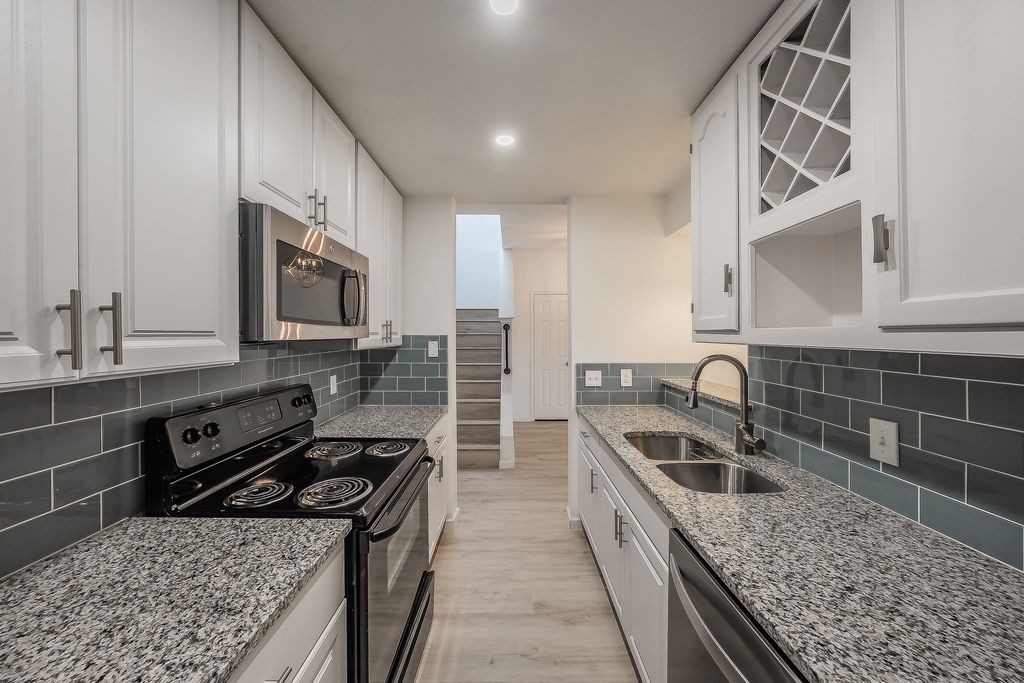 8404 Forest Lane 305, Dallas, TX 75243