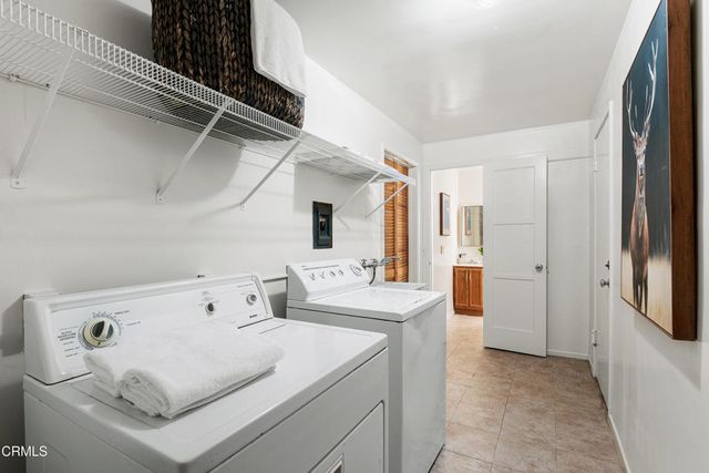 1563 Valencia Avenue, Pasadena, CA 91104