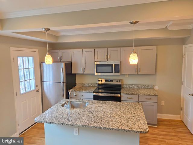 4126 REISTERSTOWN RD, Baltimore, MD 21215