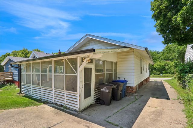 1427 48th Street, Des Moines, IA 50311