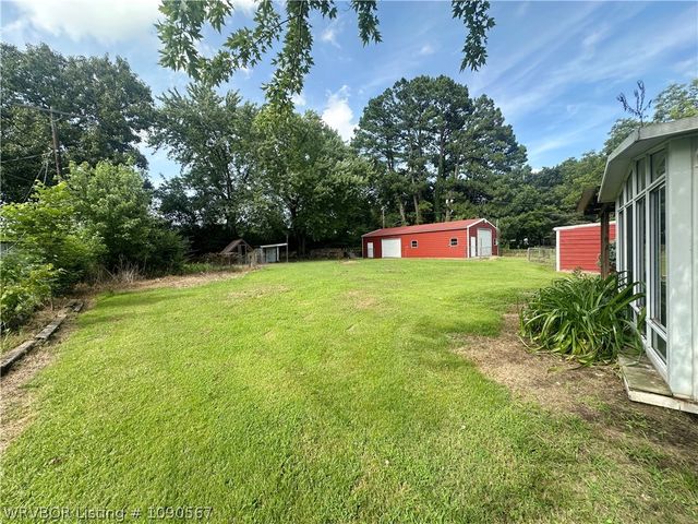 5919 Alma Highway, Van Buren, AR 72956